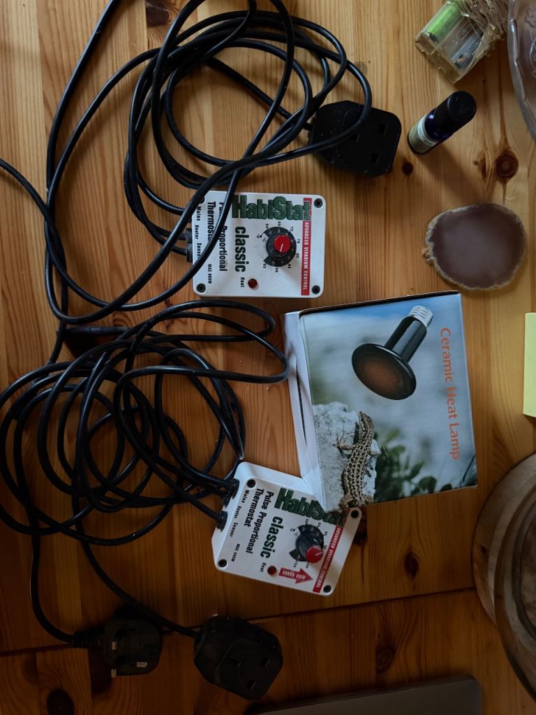 2x Habistat Pulse Proportional Thermostat + Ceramic Bulb