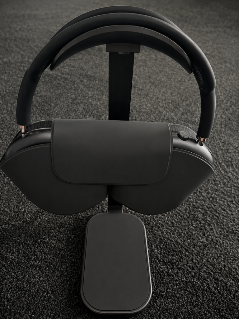 Apple AirPods Max (2nd Gen) – Space Grey, almost new