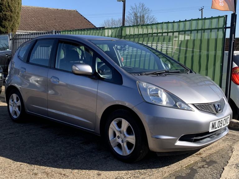 HONDA JAZZ 1.4 i-VTEC ES 2009