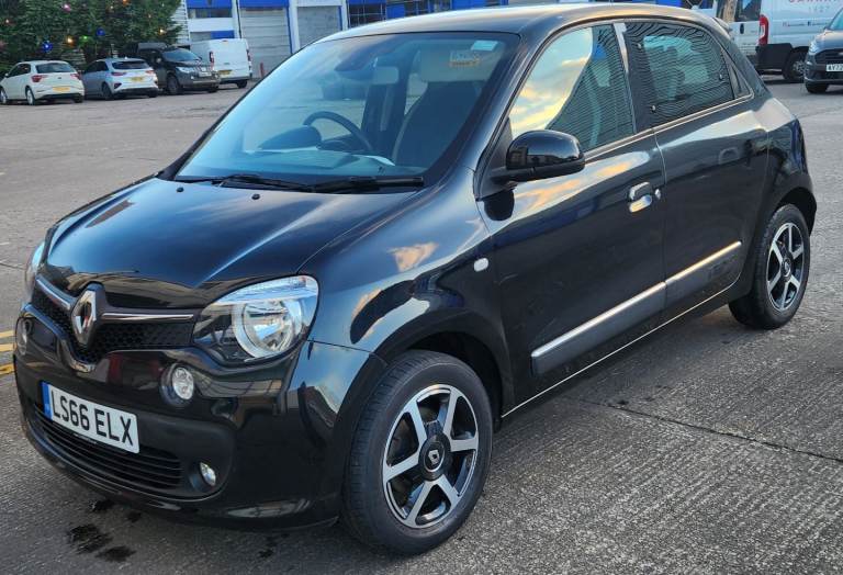 Renault, TWINGO, Hatchback, 2016, Manual, 898 (cc), 5 doors