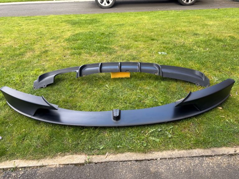 BMW F30 Front splitter & Rear diffuser 