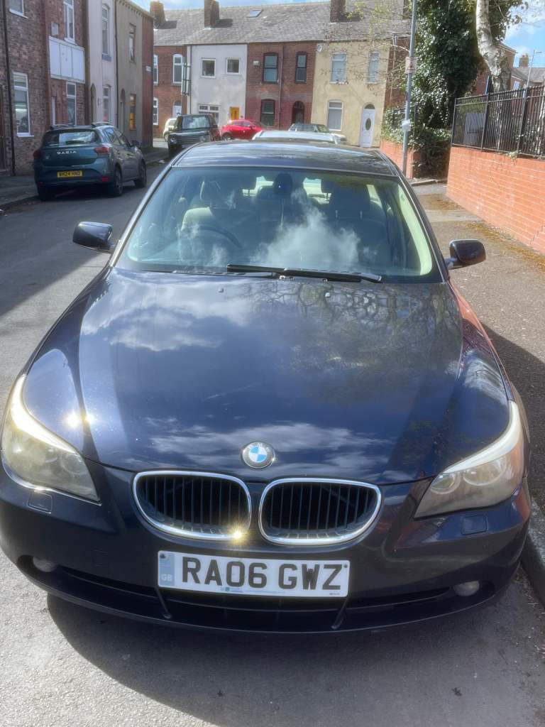 BMW 5 series (520d)