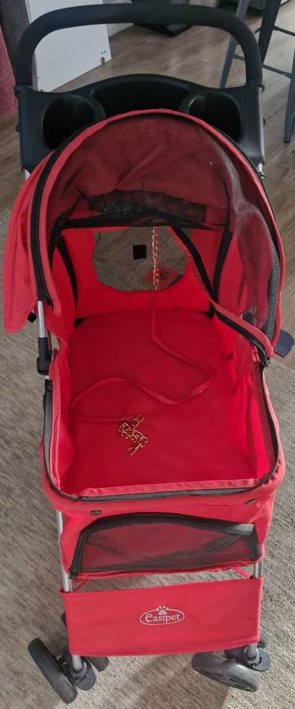 Dog/Pet Pushchair