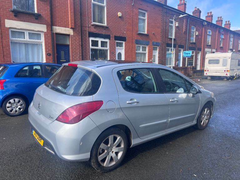 Peugeot 308 5 doors manual5 hatchback