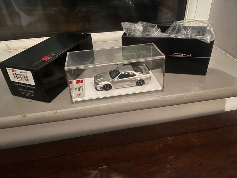 1/43 make up Nissan skyline r34 gtr nismo z tune
