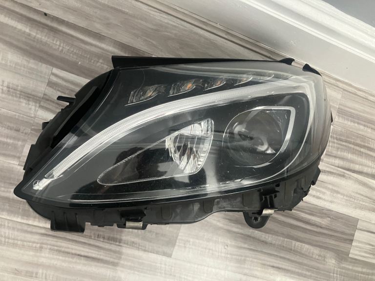 C class passenger side headlight 