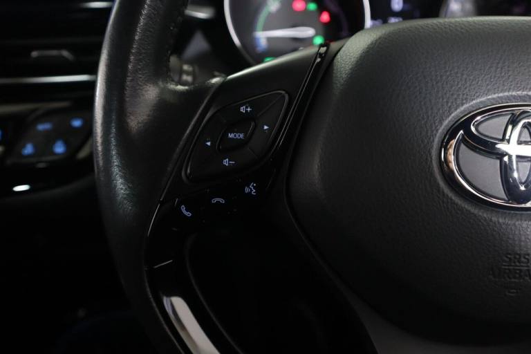 2022 Toyota C-HR 1.8 VVT-h Design CVT Euro 6 (s/s) 5dr HATCHBACK PETROL/ELECTRIC Automatic