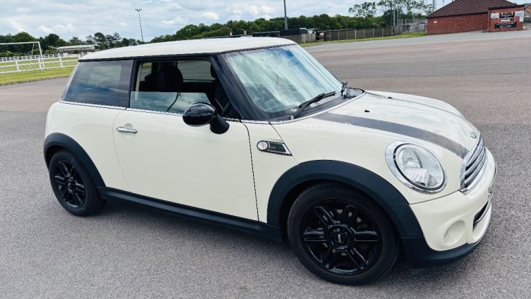 2013 Mini One Baker Street Edition