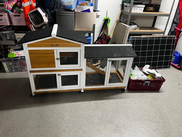 Double height rabbit / guinea pig hutch