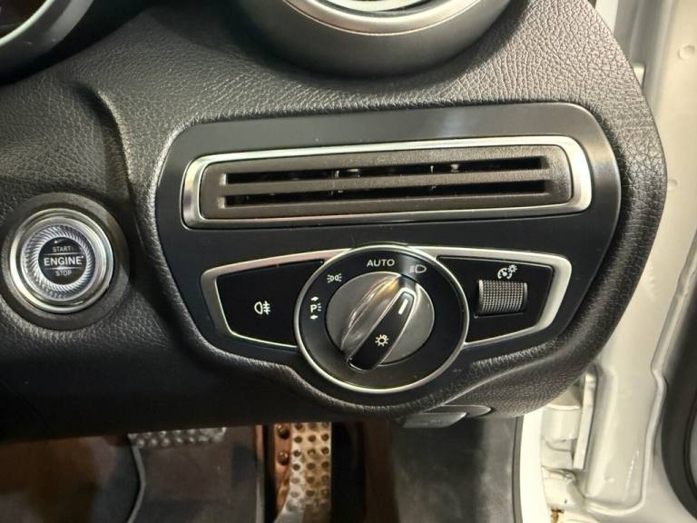 2020 Mercedes-Benz C Class 2.0 C220d AMG Line (Premium) Saloon 4dr Diesel G-Tronic+ Euro 6 (s/s) ...