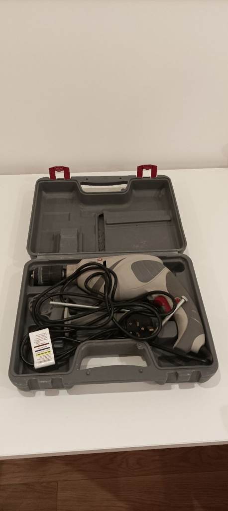 PERFORMANCE POWER PHD710 Corded Hammer Drill in Case.