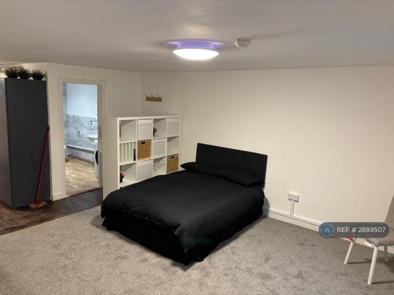 Studio flat in Short Wyre St, Colchester, CO1 (#2889507)