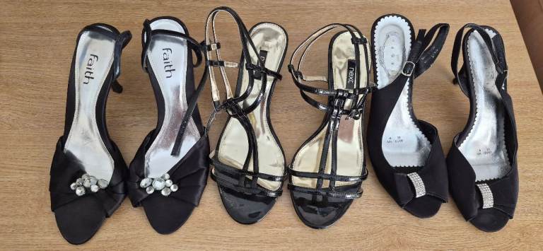 Ladies heeled shoes size 6 x3 pairs