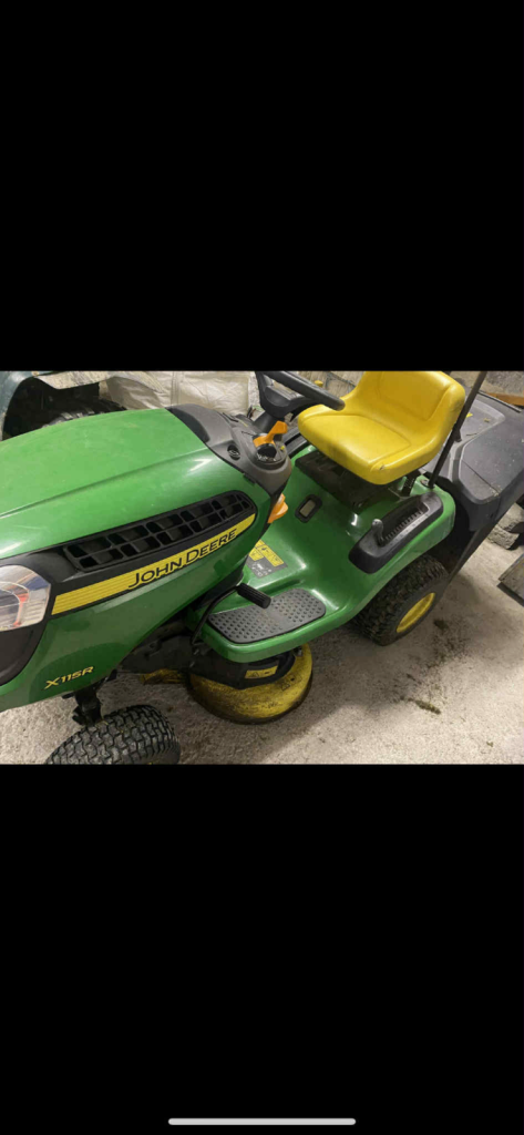 John deere ride on mower