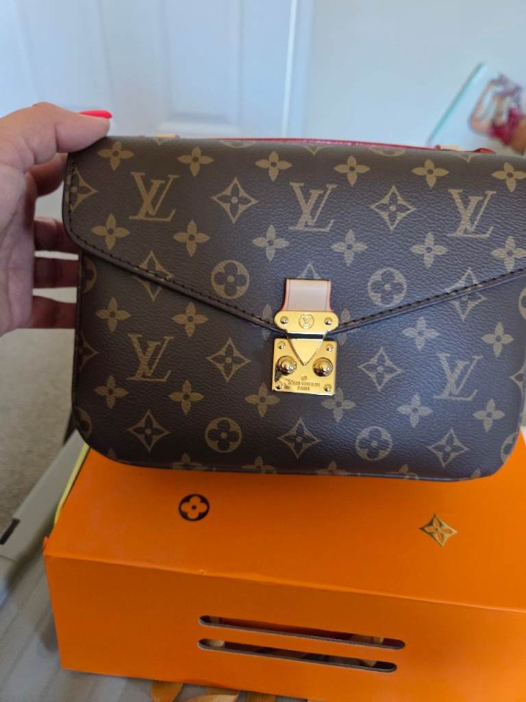 Ladies bag 