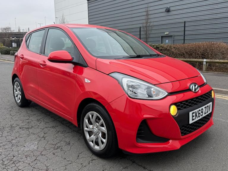 HYUNDAI I10 1.0 SE 5 DOOR RED 2019