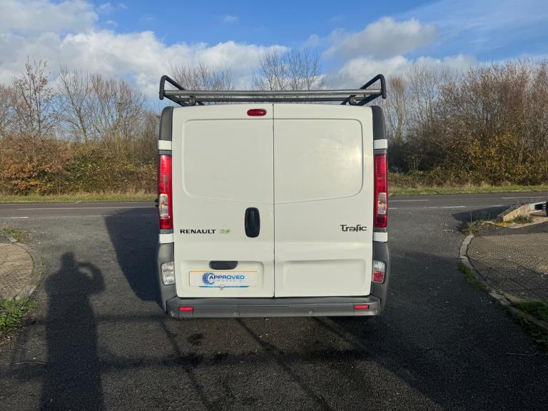2012 Renault Trafic (12) 2.0 DCI 115 BHP SL29 SWB EURO 5 NO VAT! LONG MOT PANEL VAN Diesel Manual