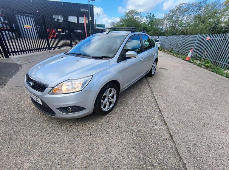2011 Ford Focus 1.6 TDCi Sport 5dr [110] [DPF] HATCHBACK Diesel Manual