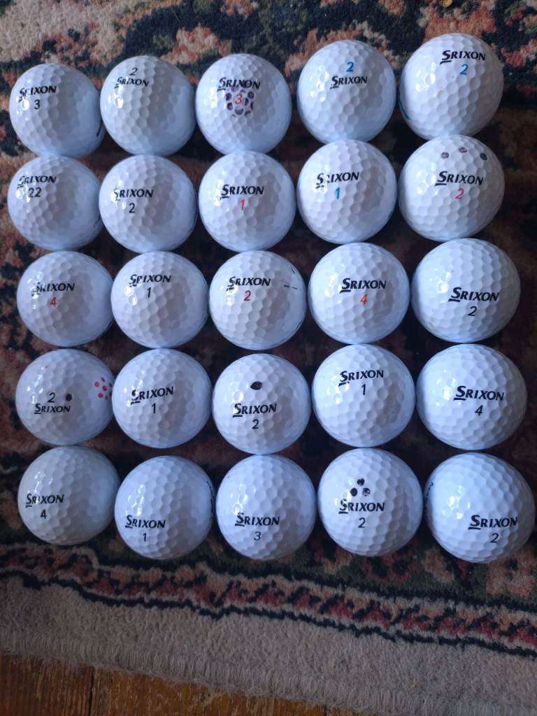 25 Srixon golf balls grade A