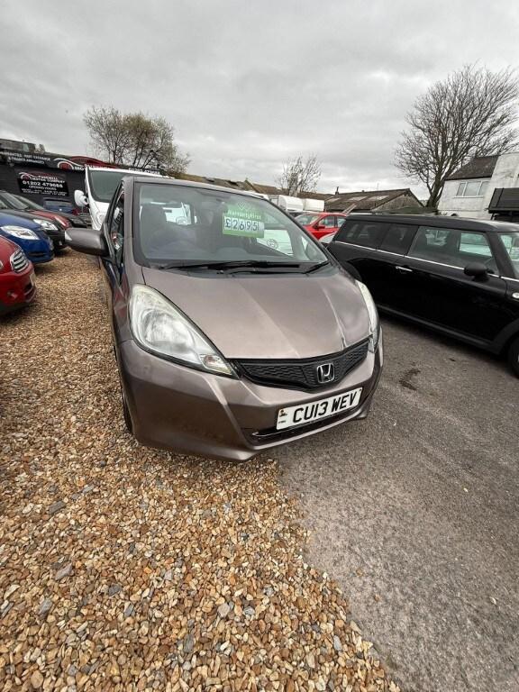 2013 Honda Jazz I-VTec ES Hatchback Petrol Manual