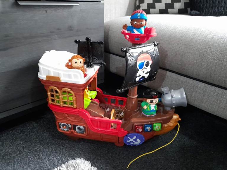 TOOT TOOT PIRATE SHIP