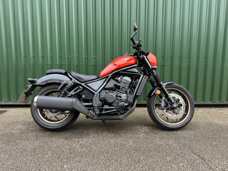 Honda Rebel CMX 1100 D3-S DCT 2025 Orange 755 Miles One Owner Full History