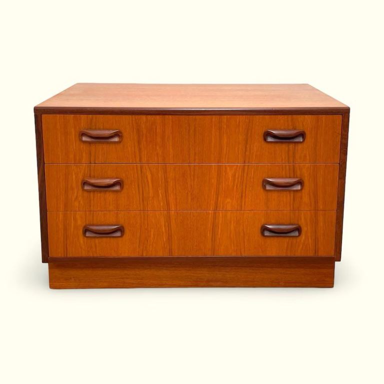G plan three drawer chest 70s 