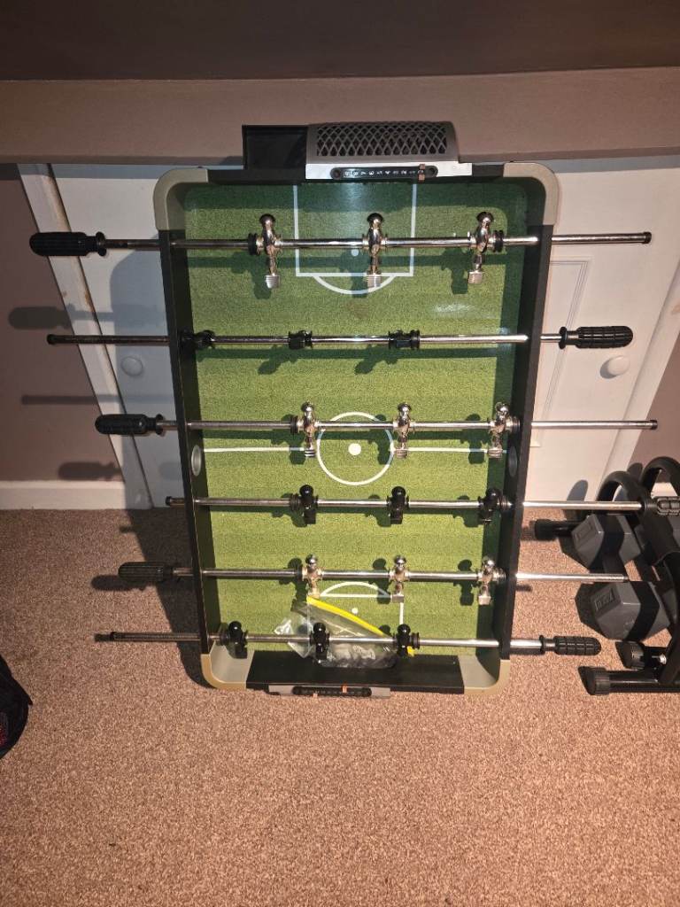 Table top football game 