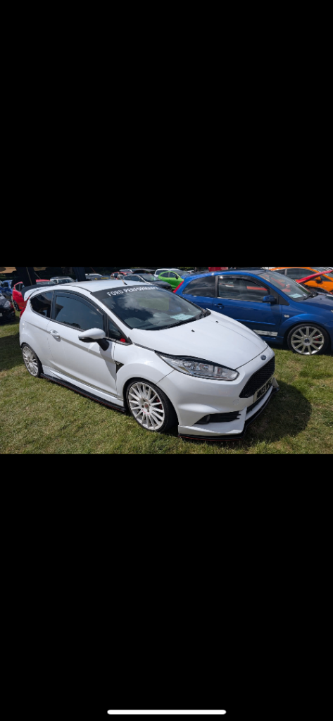 Ford, FIESTA, Hatchback, 2013, Manual, 1596 (cc), 3 doors