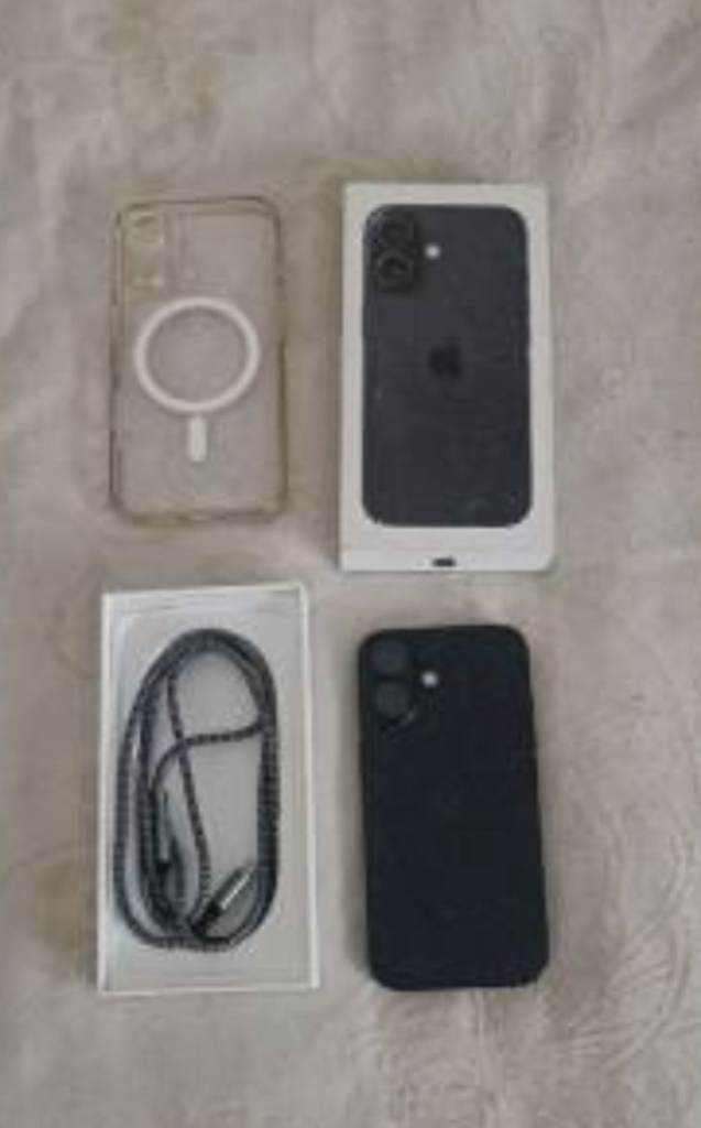 Apple iPhone 16 128GB - Unlocked Black