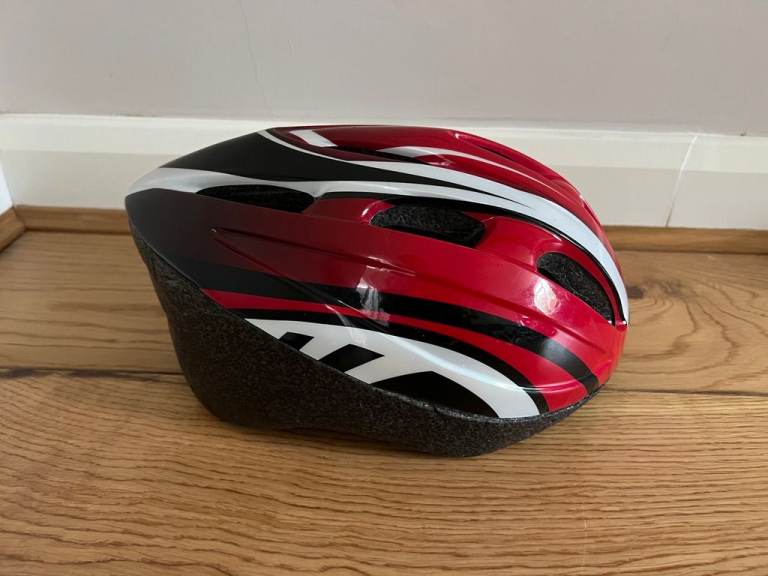 TRAX Kids Bike Helmet - Red, Black, White - Good Condition