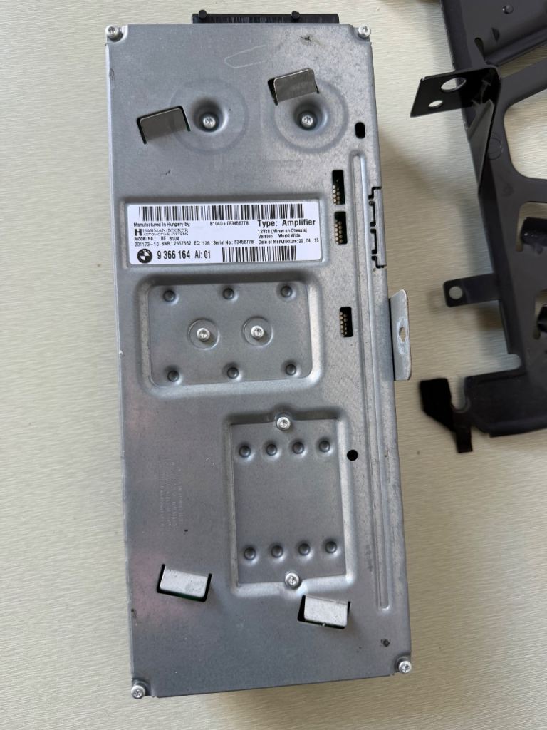 Genuine OEM BMW 4 Series F32/F33/F36 Harman Becker Amplifier with Bracket 🔧