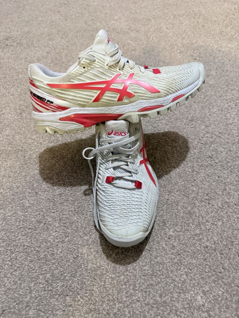 Asics Field Speed FF Hockey Shoes Trainers Size Uk 7