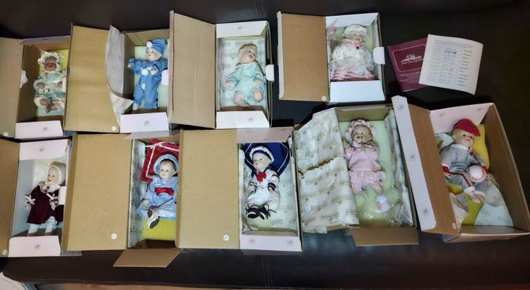 Collectors dolls 10th Anniversary Yolanda Bello Ashton Drake Picture-Perfect Babies porcelain