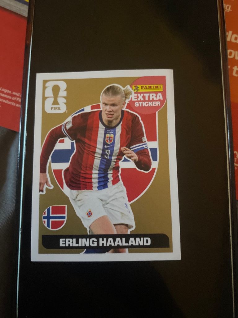Gold Erling Haaland extra sticker 