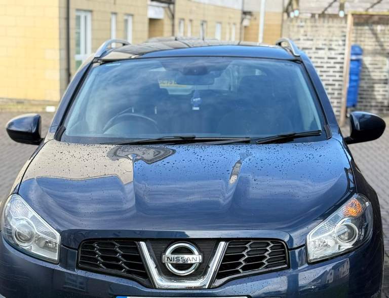 AUTOMATIC  Nissan Qashqai 2.0 dCi 5dr  2011  — MOT Jan 2027 | Taxed | Blue | Diesel