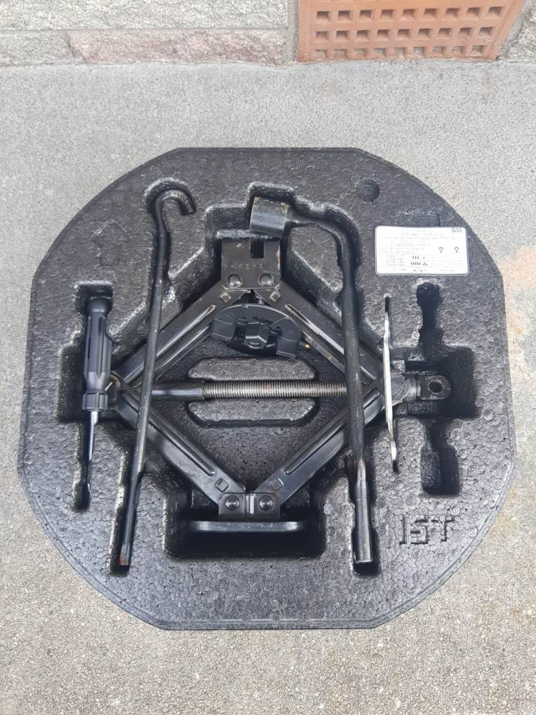 Spare tyre kit for Kia Picanto
