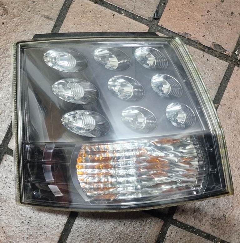 Mitsubishi Outlander Right Side Rear Light 2010