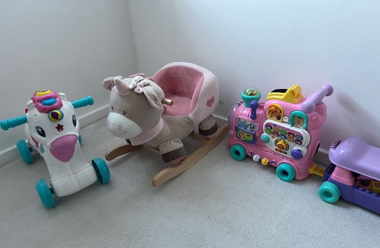 3 x Free kids ride on V tech As new condition 
