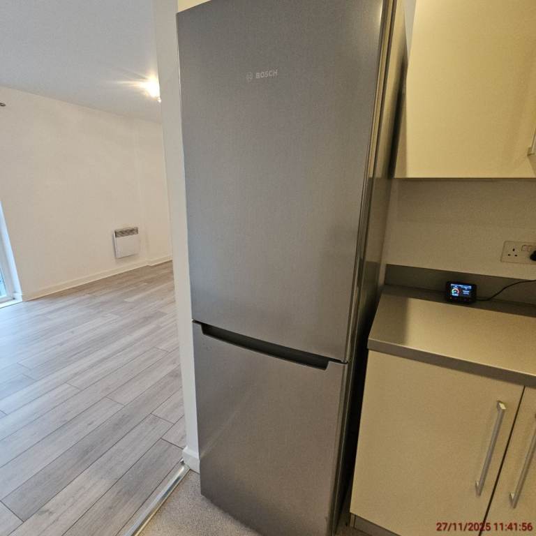 Bosch fridge freezer 