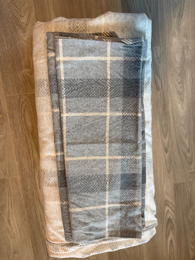 X 2 Dunelm King Duvet Cover Set’s - Plaid Design, 100% Cotton