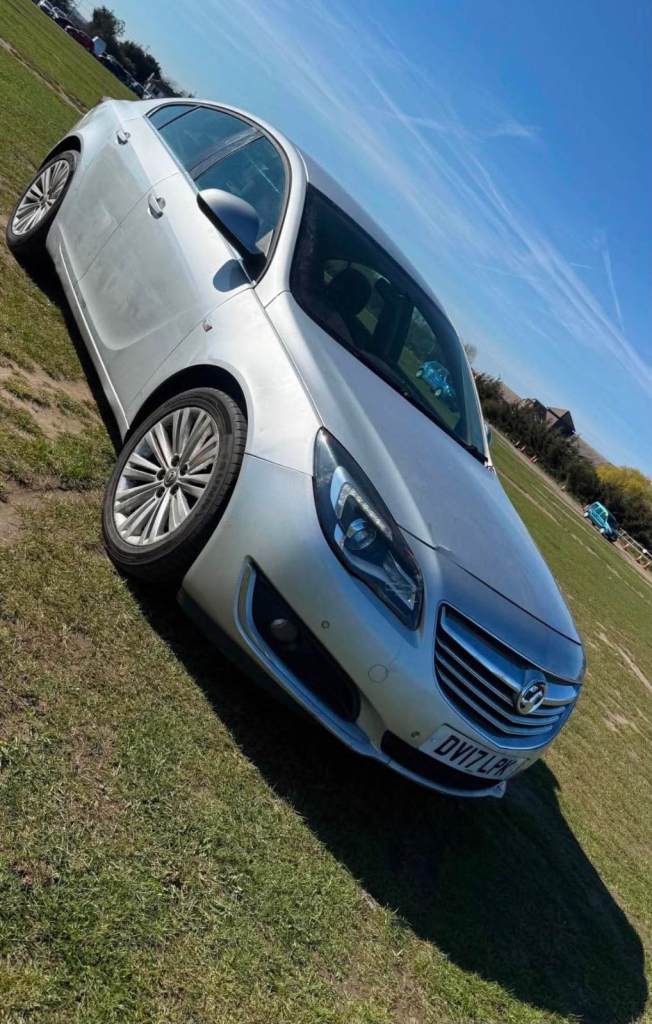 Vauxhall, INSIGNIA, Hatchback, 2017, Manual, 1598 (cc), 5 doors
