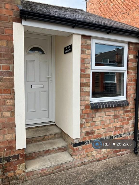 1 bedroom house in Granville Avenue, Nottingham, NG10 (1 bed) (#2812986)