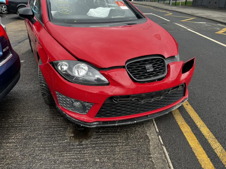 Mk2 Seat Leon Fr RED Breaking Parts facelift 