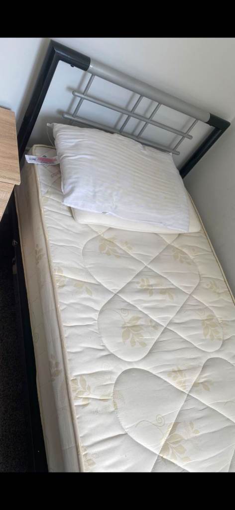 Single Metal Bed Frame with Mattress – Good Condition