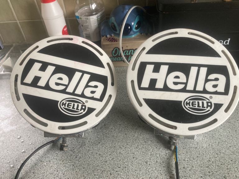 Two hella spotlights 