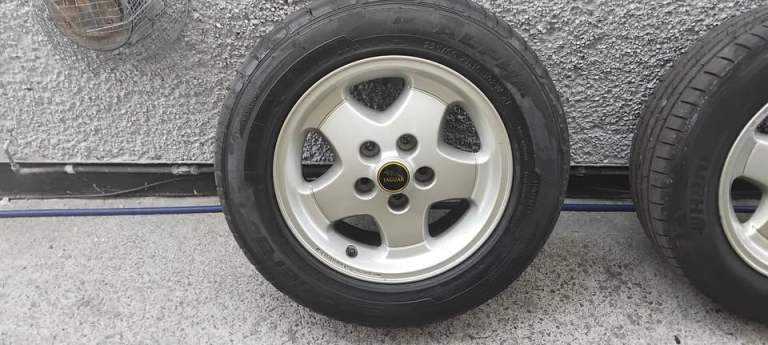 Jaguaur Alloys 225/60/R16 Good Condition XJS XJ40 XJ8