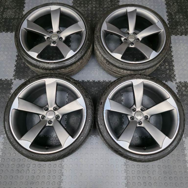 Genuine Audi RS4 RS5 Rotor 20" Alloy Wheels Concave