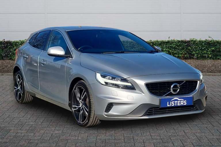 2017 Volvo V40 D4 (190) R DESIGN Pro 5dr Hatchback Diesel Manual