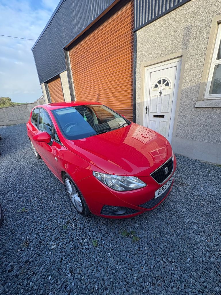 Seat, IBIZA, Hatchback, 2012, Manual, 1598 (cc), 5 doors